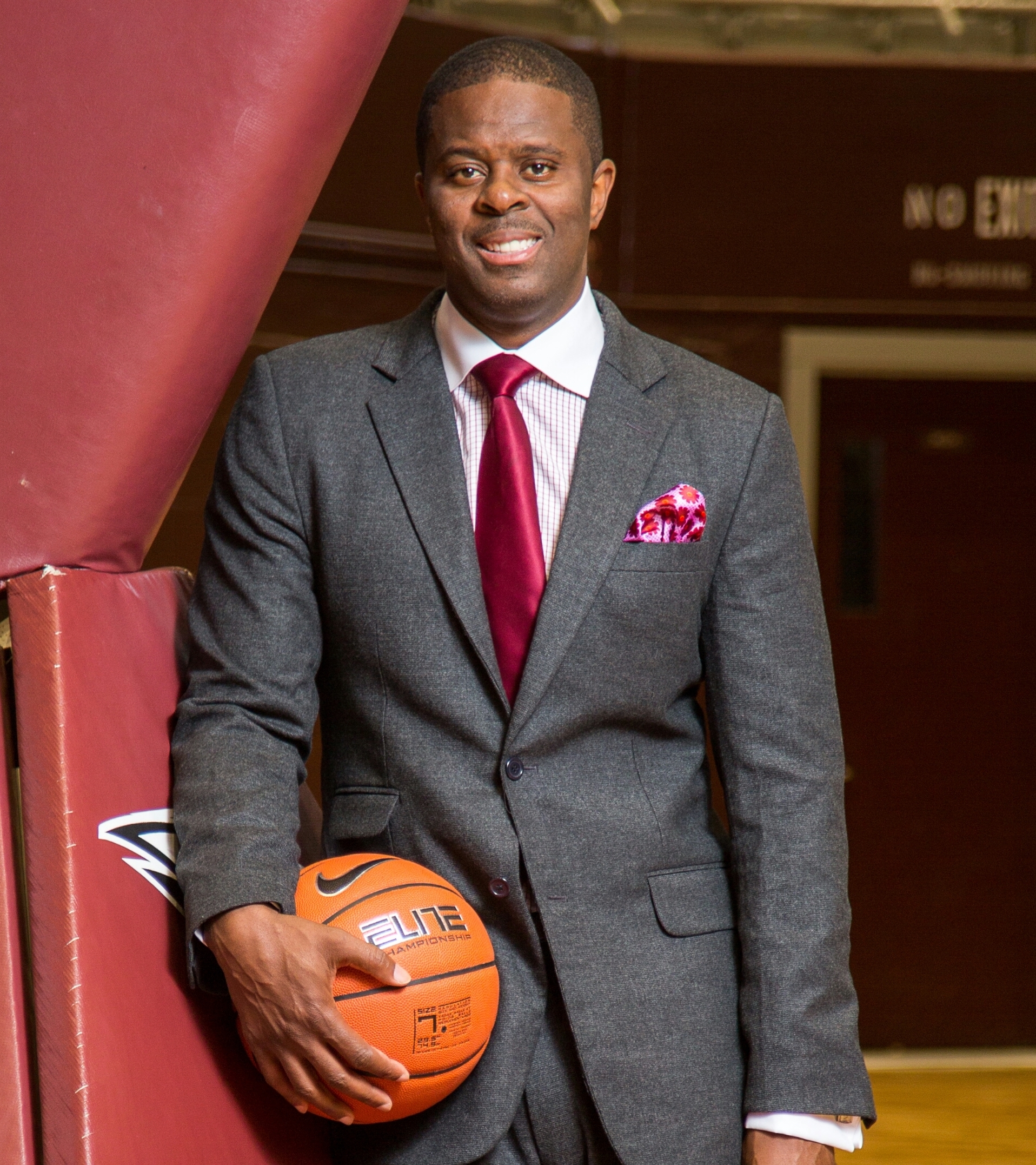 Feature image representing head coaches, assistant coaches, specialists, strength & conditioning staff, and program leadership on Victor Sports page